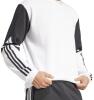 JD2959-7-APPAREL-On-Model-Detail-View-2-white-OXHL-22829.jpg