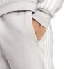JD2962-8-APPAREL-On-Model-Detail-View-2-white-OXHL-22891.jpg